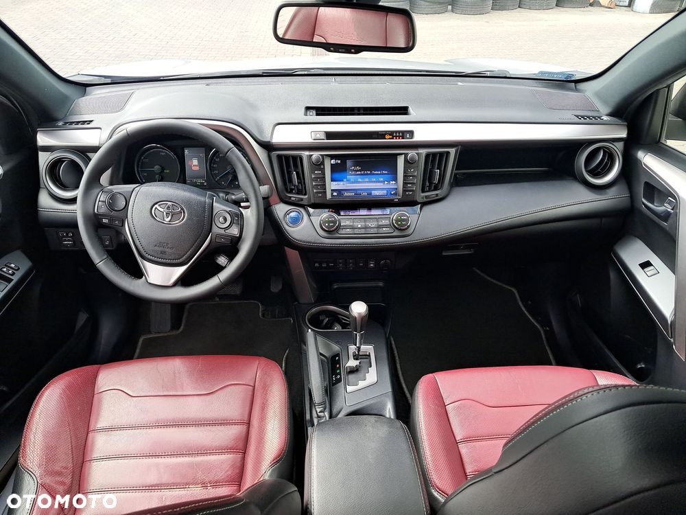 Toyota RAV4 - 12