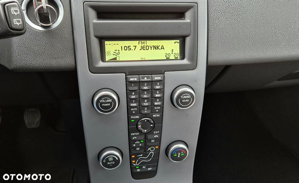 Volvo V50 1.6D Momentum - 19