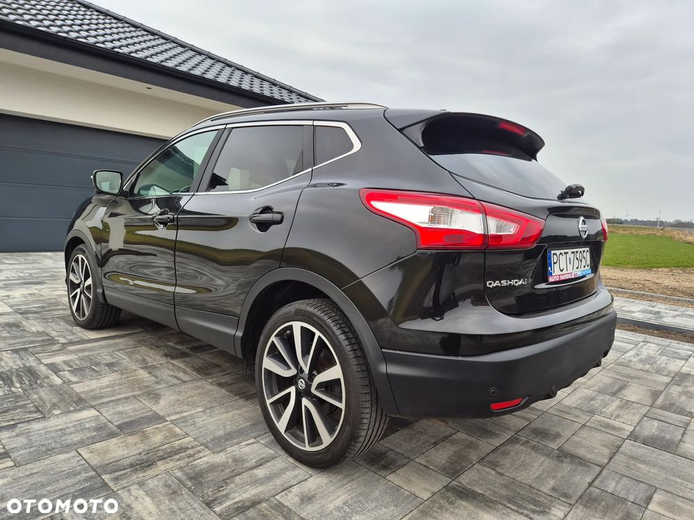 Nissan Qashqai 1.6 DCi Tekna Xtronic - 23