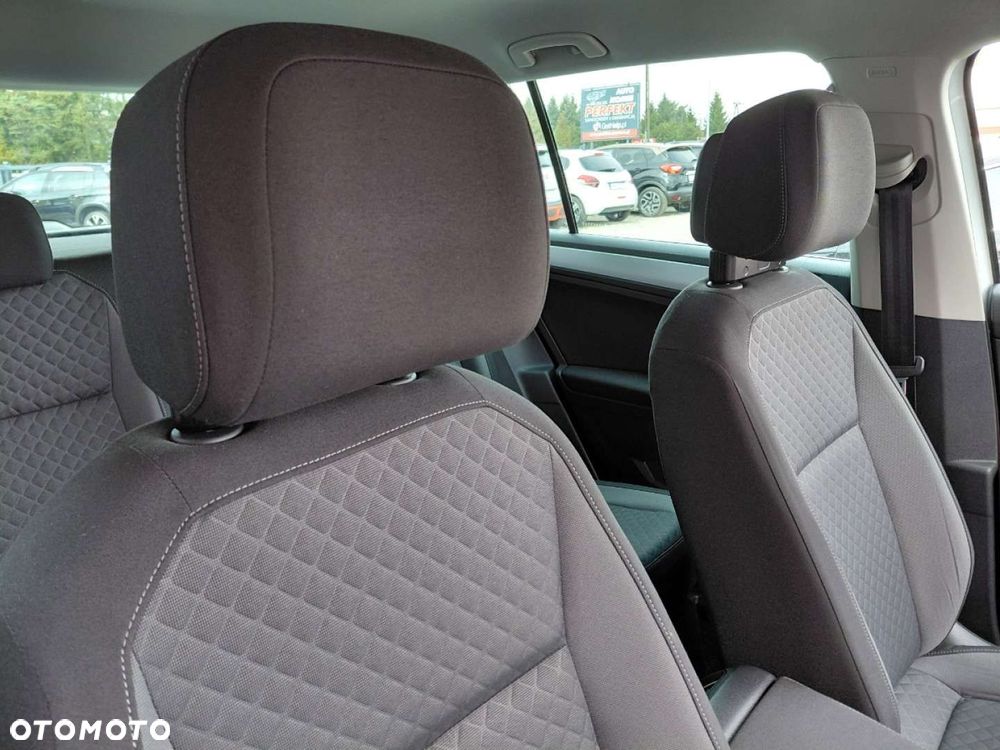Volkswagen Tiguan - 17