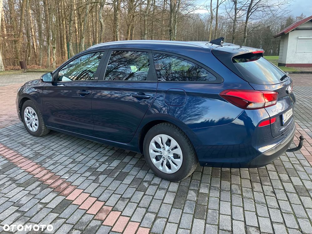 Hyundai i30 1.6 D GO DCT - 4