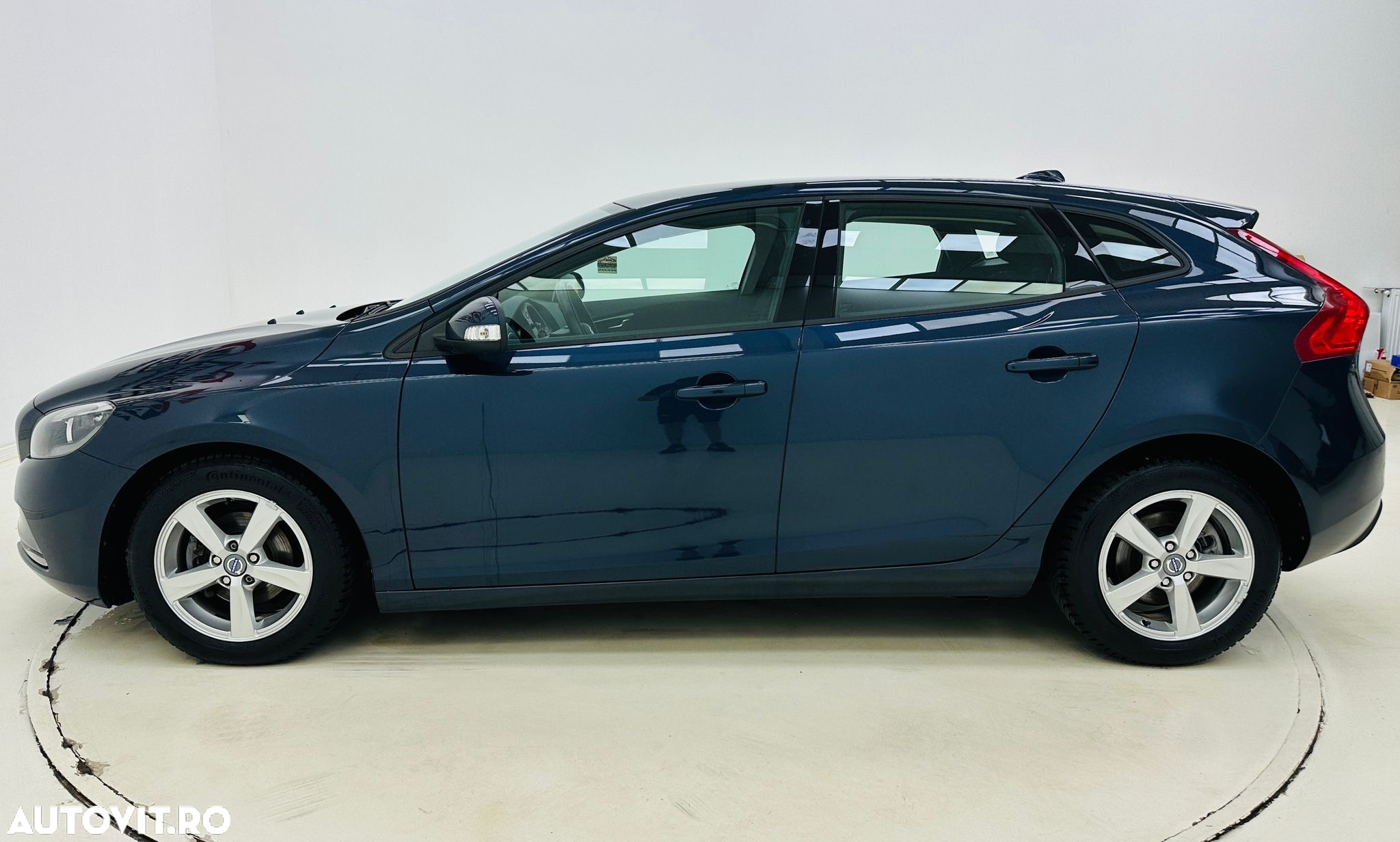 Volvo V40 - 10