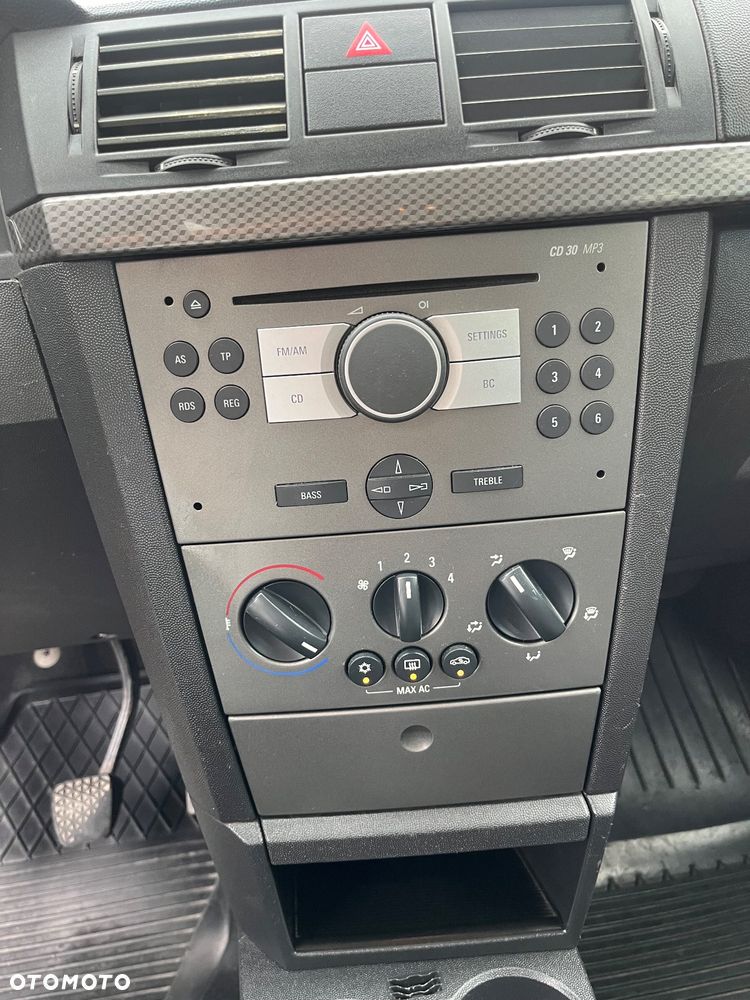 Opel Meriva 1.4 Cosmo - 32