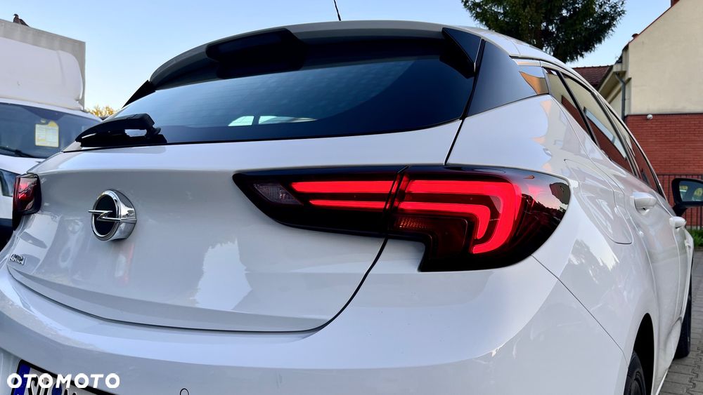 Opel Astra - 32