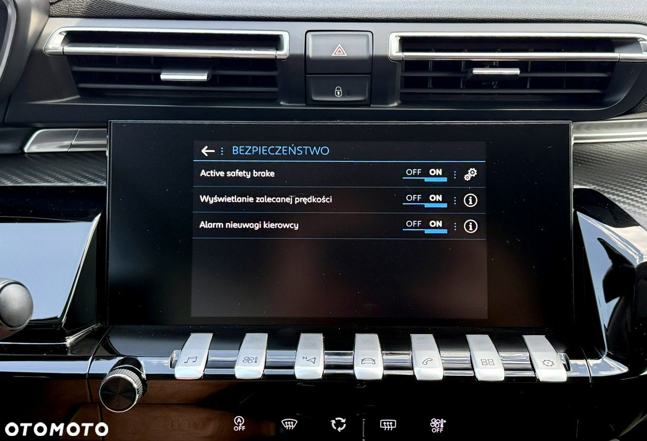 Peugeot 508 2.0 BlueHDi Allure S&S EAT8 - 26