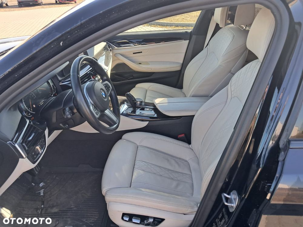 BMW Seria 5 530d xDrive Sport Line - 8