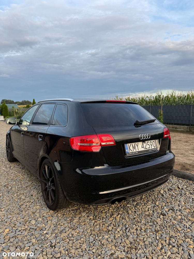 Audi A3 Sportback - 11