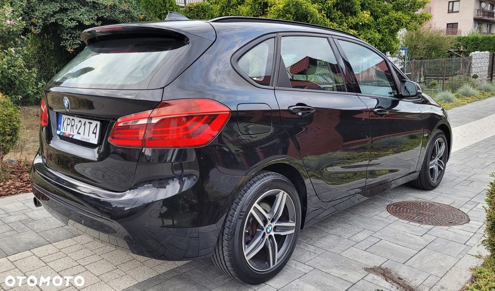 BMW Seria 2 218i Active Tourer M Sport - 6