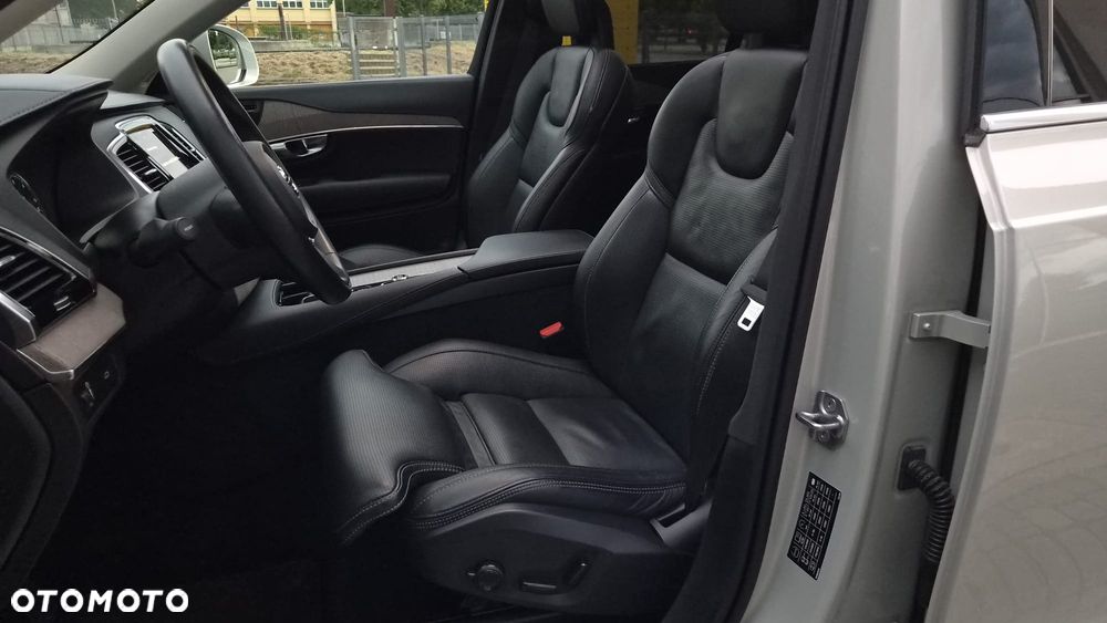 Volvo XC 90 B5 D AWD Inscription 7os - 36