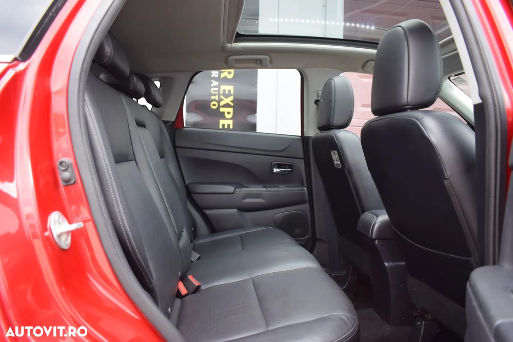Mitsubishi ASX 1.8 DI-D 4WD Instyle - 12