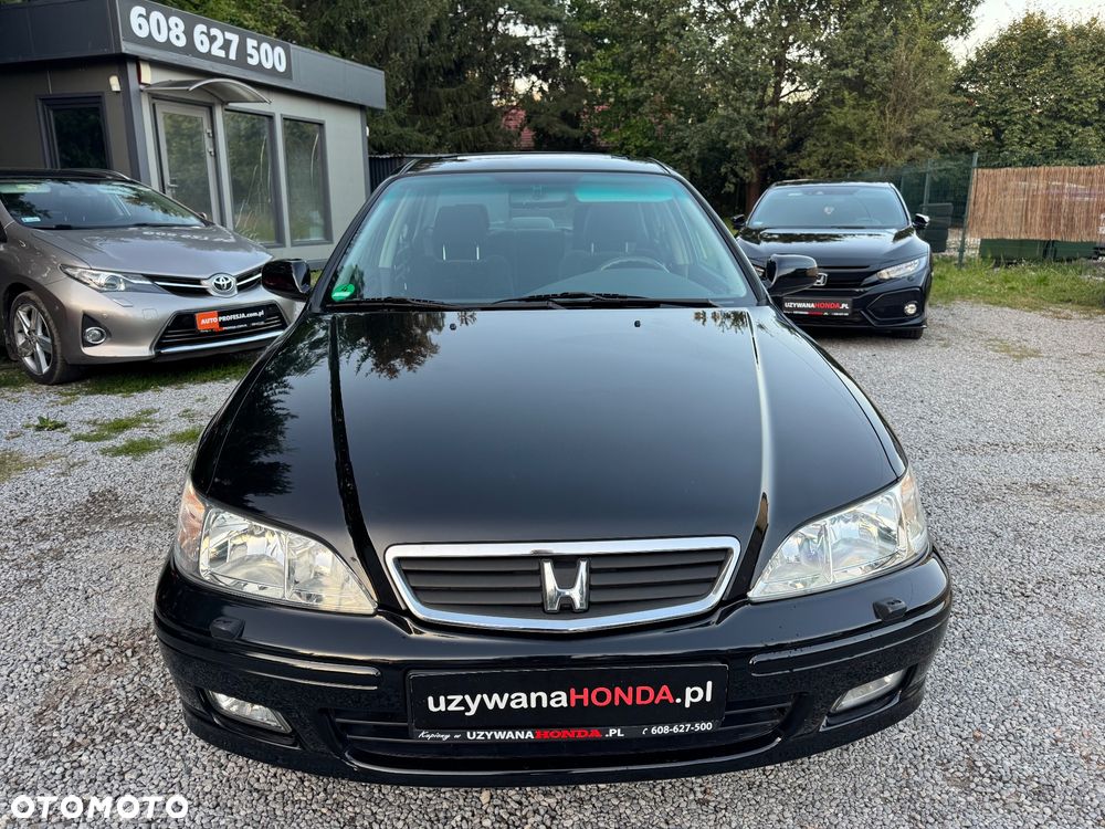 Honda Accord 1.8i ES - 11