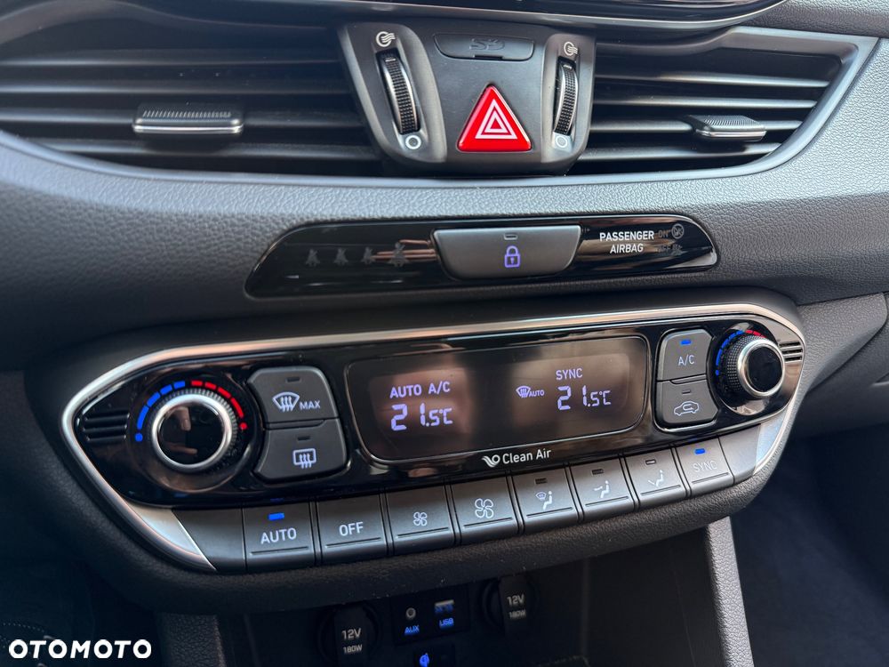 Hyundai i30 1.0 T-GDI Intro Edition - 26