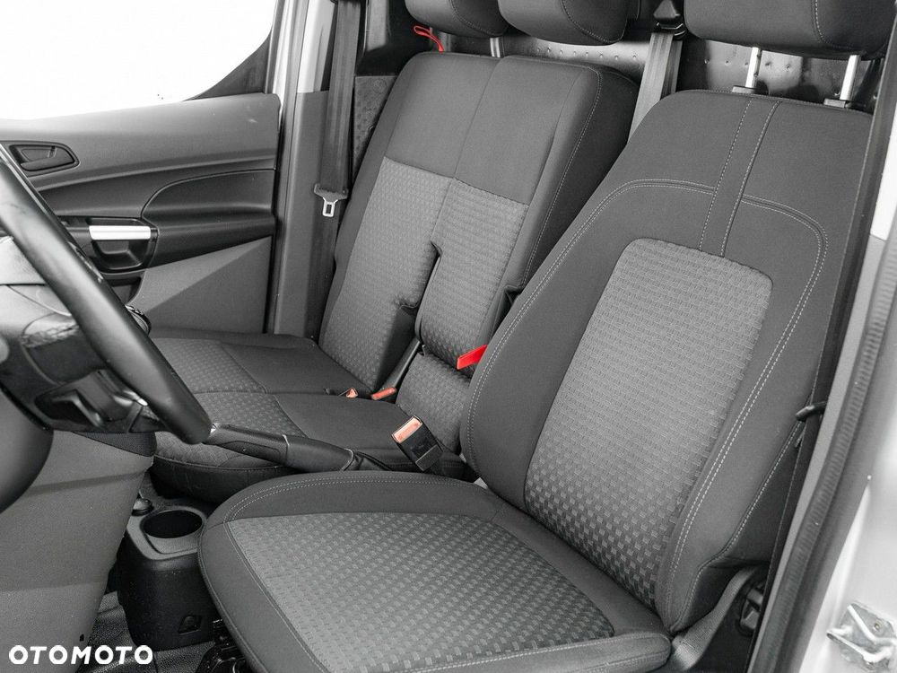 Ford Transit Connect - 15