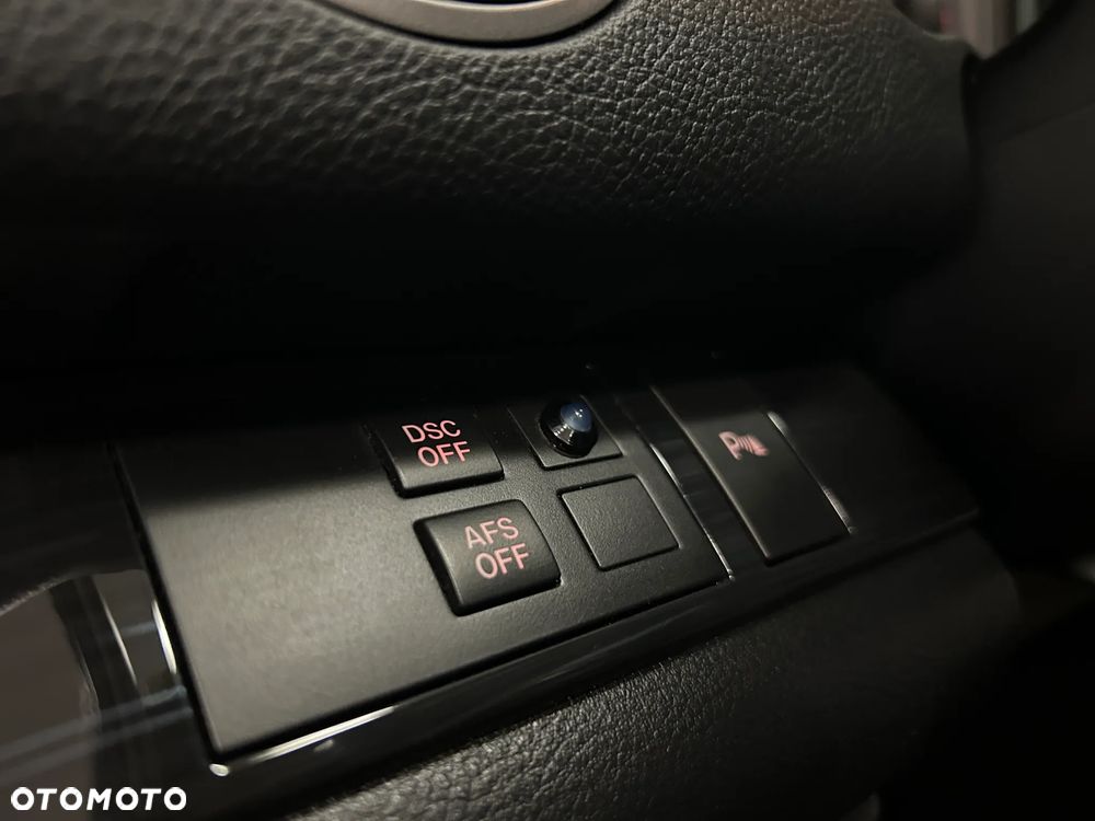 Mazda 6 2.0 Exclusive + - 18