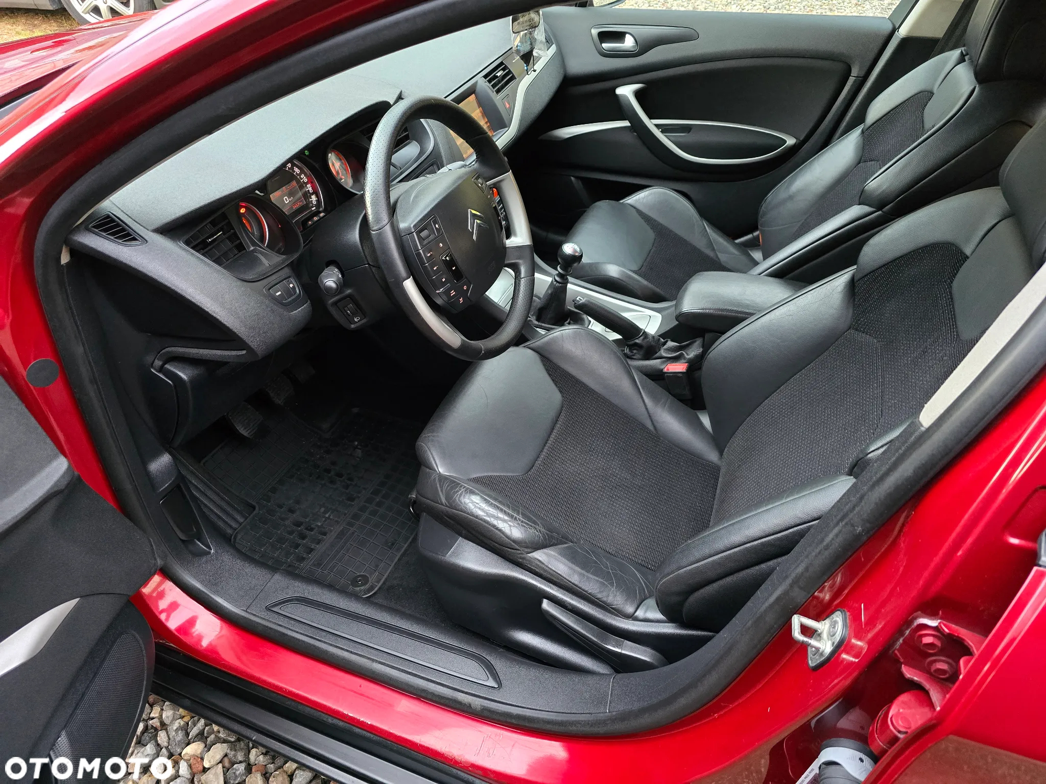 Citroën C5 2.0 HDi Confort - 4