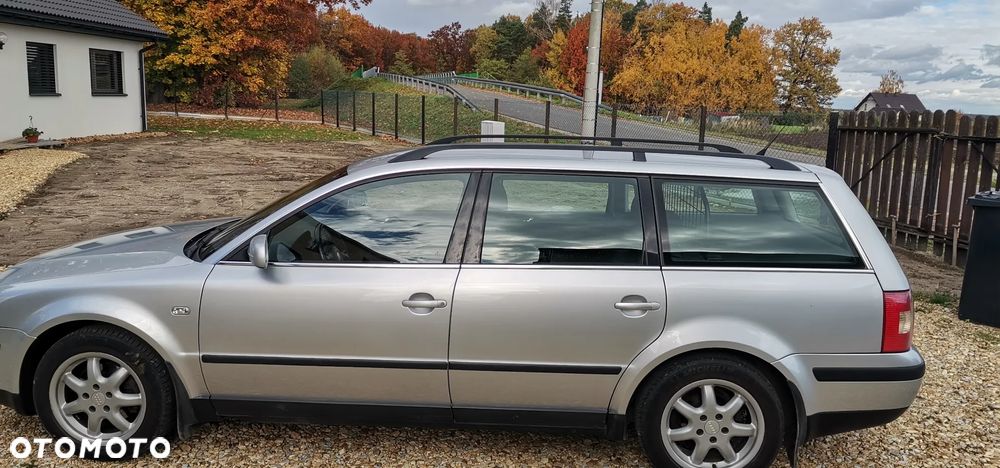 Volkswagen Passat 1.8T Trendline - 7