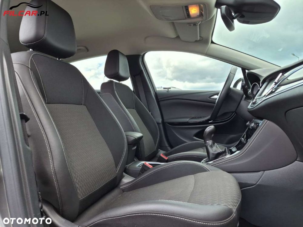 Opel Astra - 12