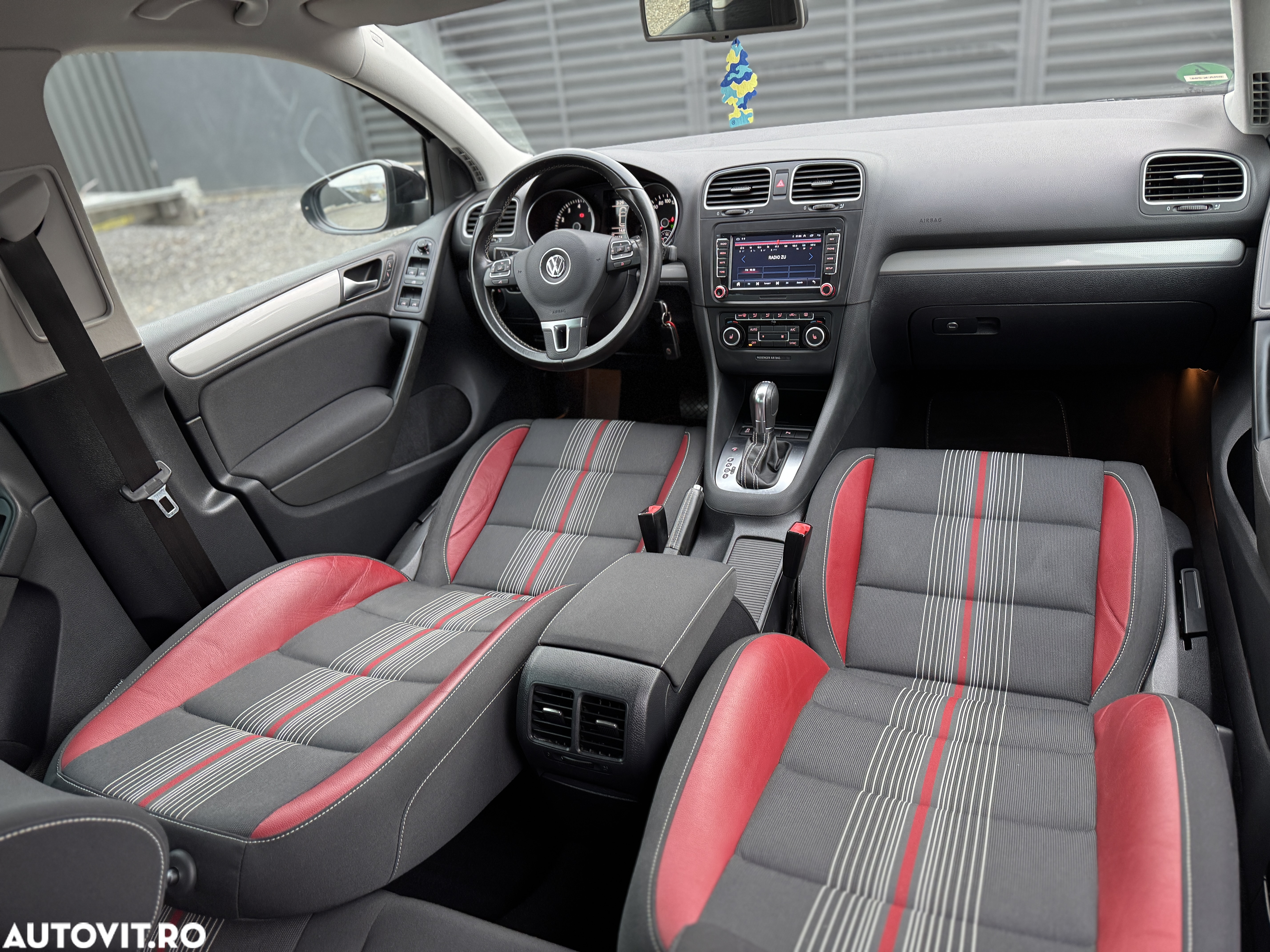 Volkswagen Golf 1.2 TSI DSG MATCH - 16