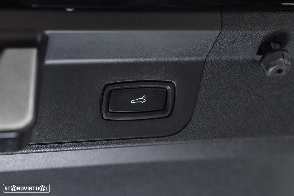 Porsche Panamera 4 E-Hybrid Platinum Edition - 59