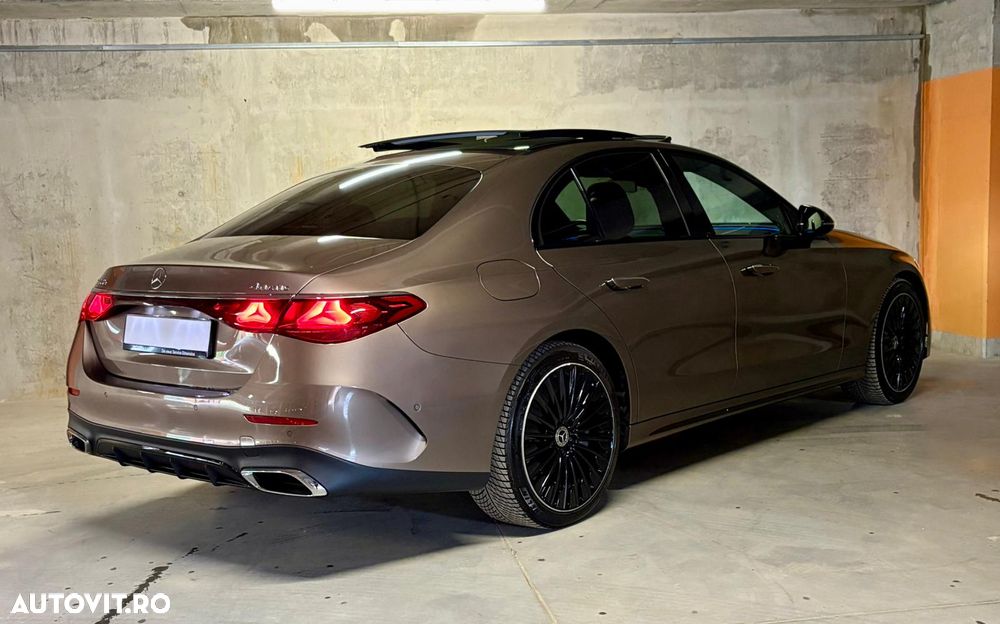 Mercedes-Benz E 400e 4Matic 9G-TRONIC AMG Line NIGHT Edition - 3