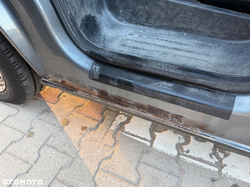 Volkswagen Transporter L2H1 - 22