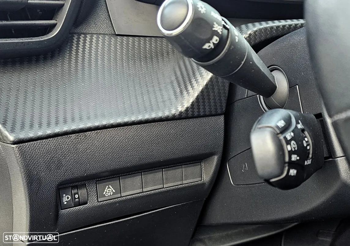 Peugeot e-208 50 kWh Allure Pack - 32