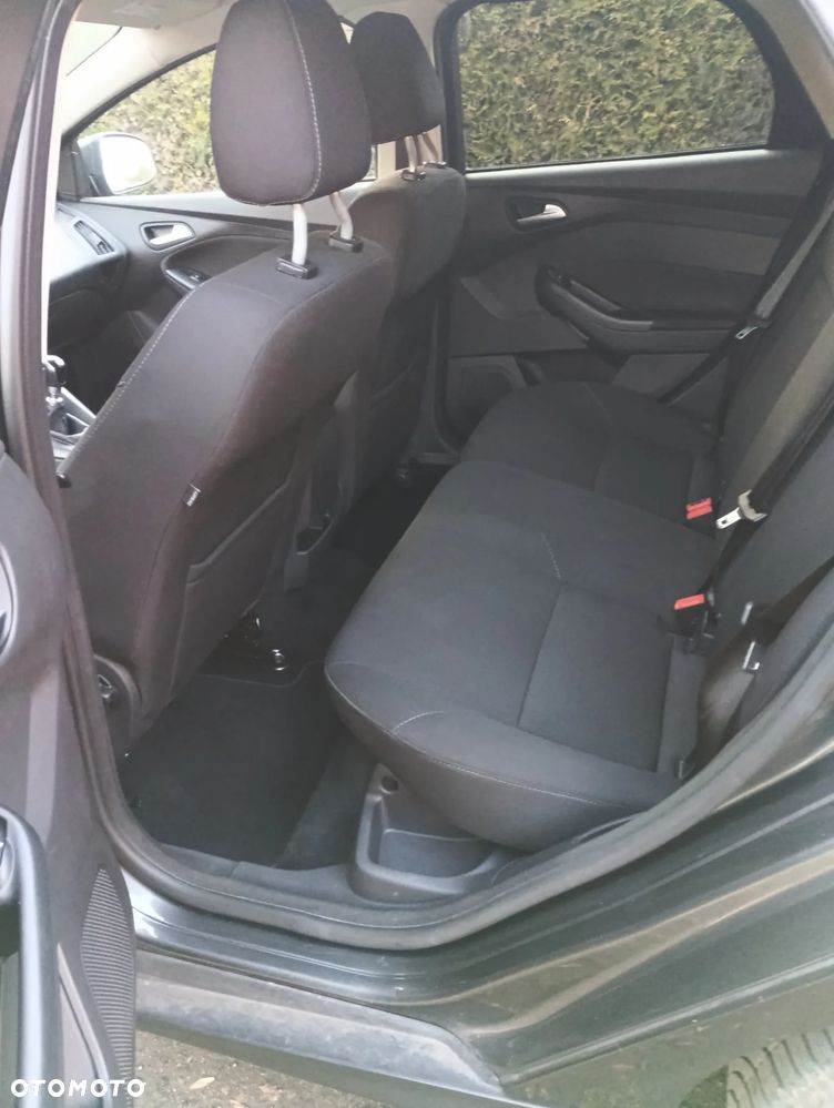 Ford Focus - 15
