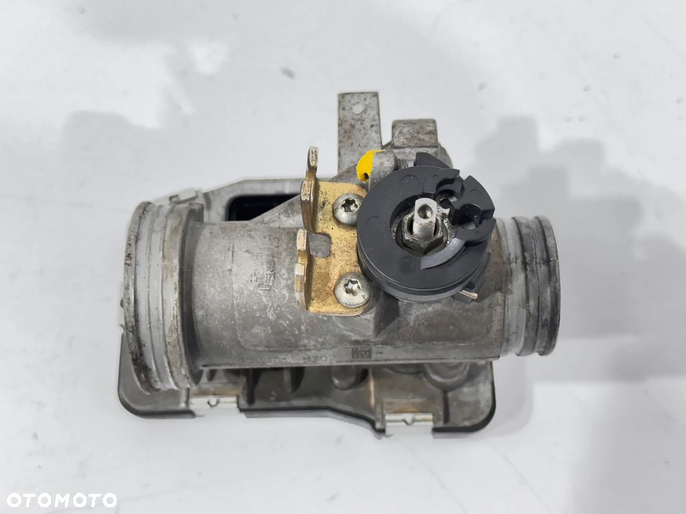 Przepustnica Piaggio MP3 Yourban 300 - 3