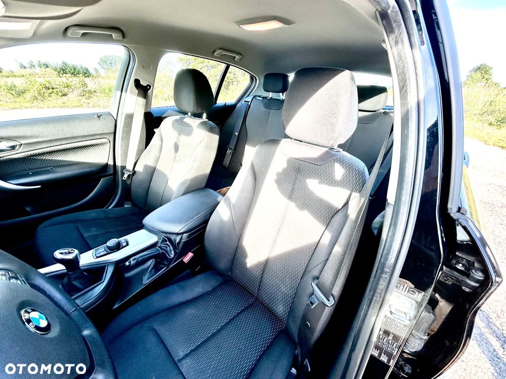 BMW Seria 1 116i - 8