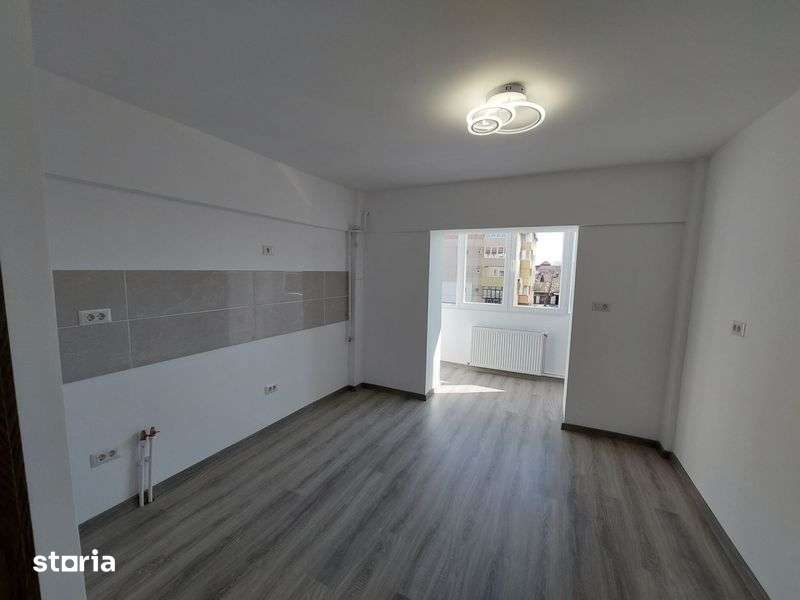 De vanzare apartament ultracentral 2 camere decomandate — fotografia 1