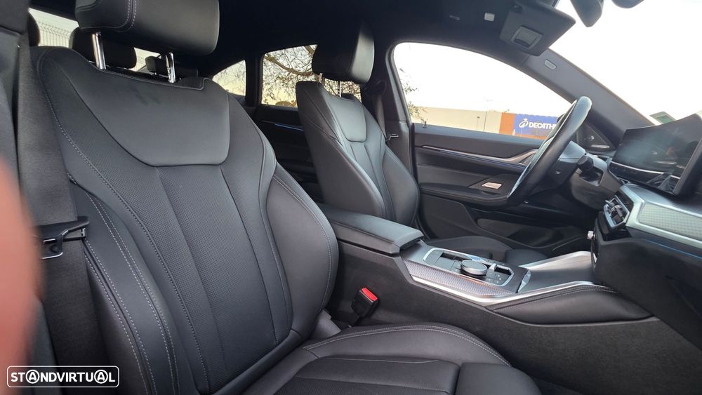 BMW i4 eDrive40 Pack Desportivo M - 16