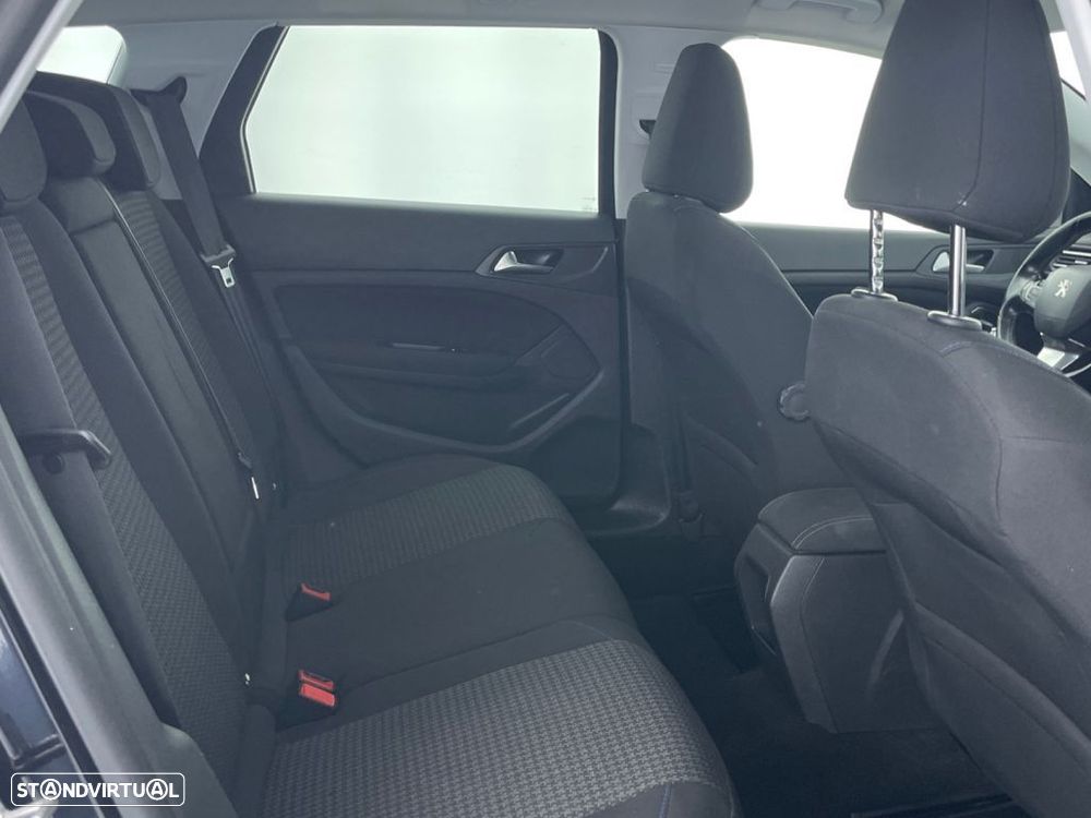 Peugeot 308 SW 1.5 BlueHDi Style - 29