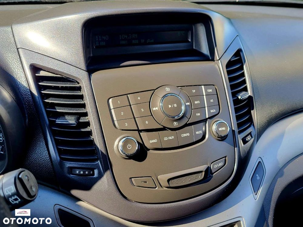 Chevrolet Orlando - 13