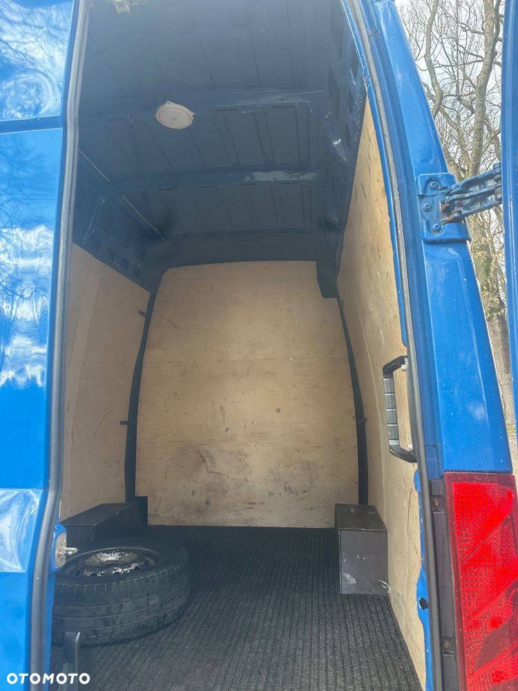 Iveco 35s18 - 9
