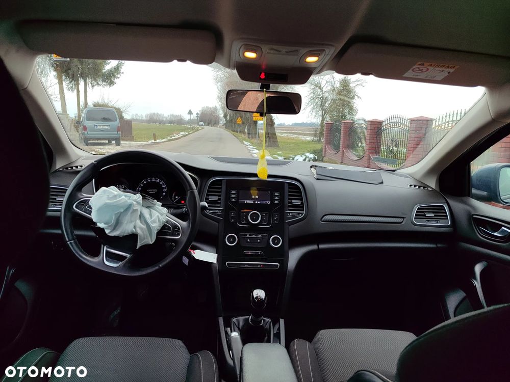 Renault Megane 1.3 TCe FAP Limited - 9