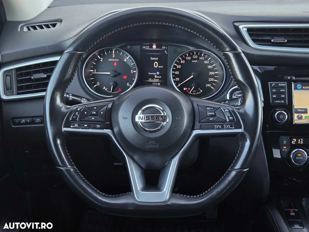 Nissan Qashqai 1.6 DCI TEKNA - 8