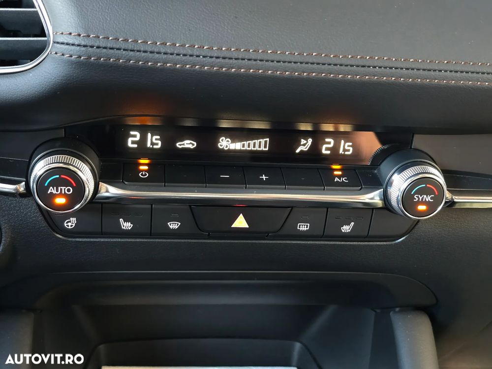 Mazda 3 e-Skyactiv X186 AT MHEV GT+ - 15