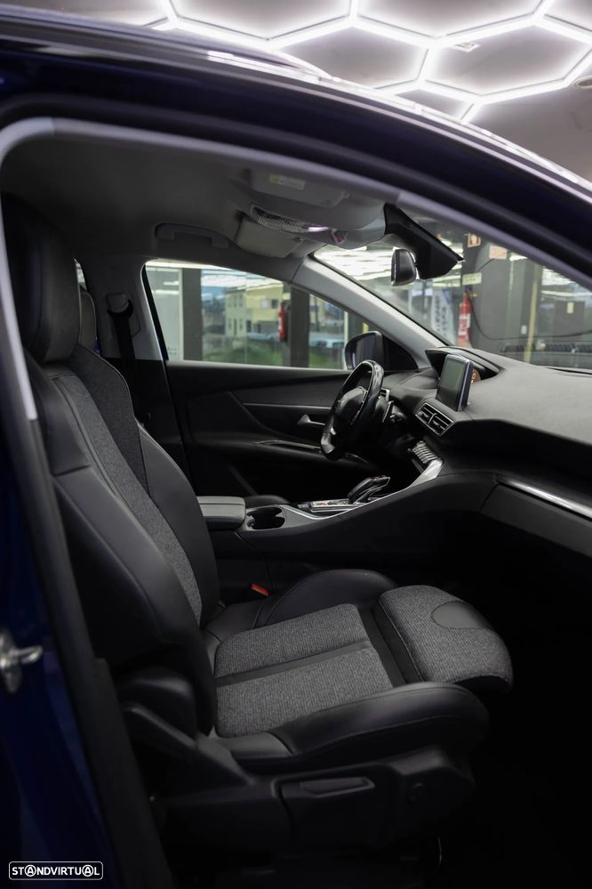 Peugeot 3008 PureTech 130 Stop & Start GPF EAT8 Crossway - 13