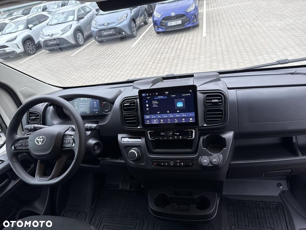 Toyota PROACE - 11
