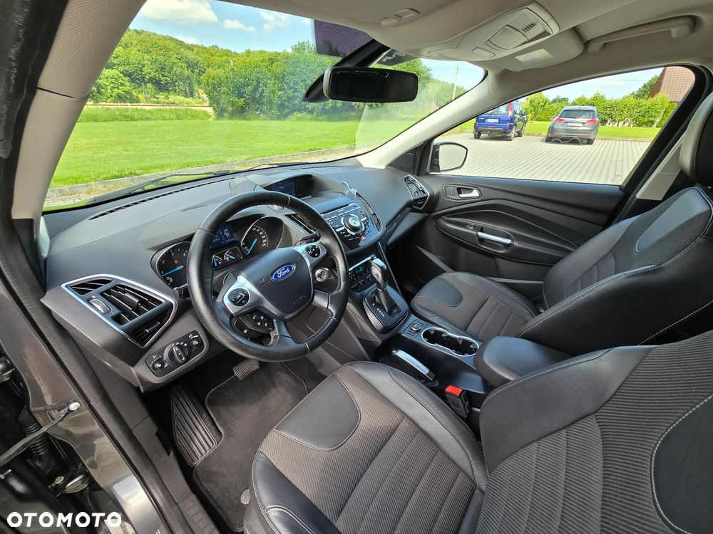 Ford Kuga 2.0 TDCi 4x4 Titanium - 11