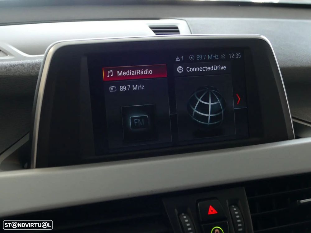 BMW X1 16 d sDrive - 18