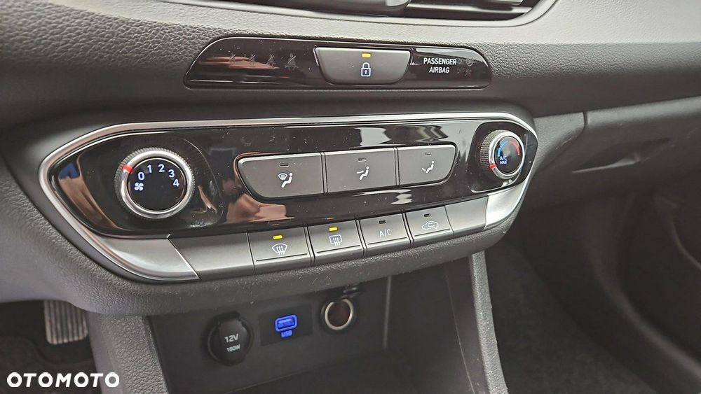 Hyundai i30 1.0 T-GDI Modern - 18