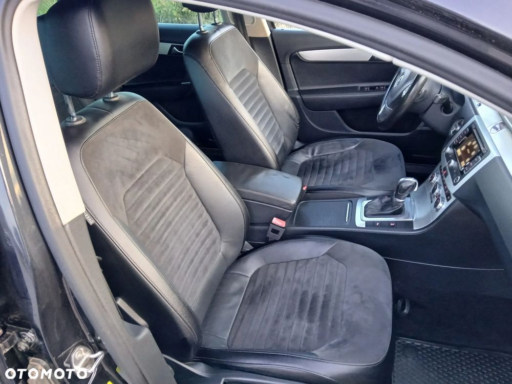 Volkswagen Passat 2.0 TDI DSG BlueMotion Technology Highline - 15