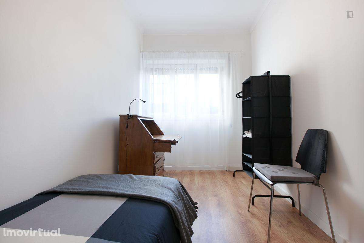 Quarto - localizado em Cedofeita Porto - Grande imagem: 3/32