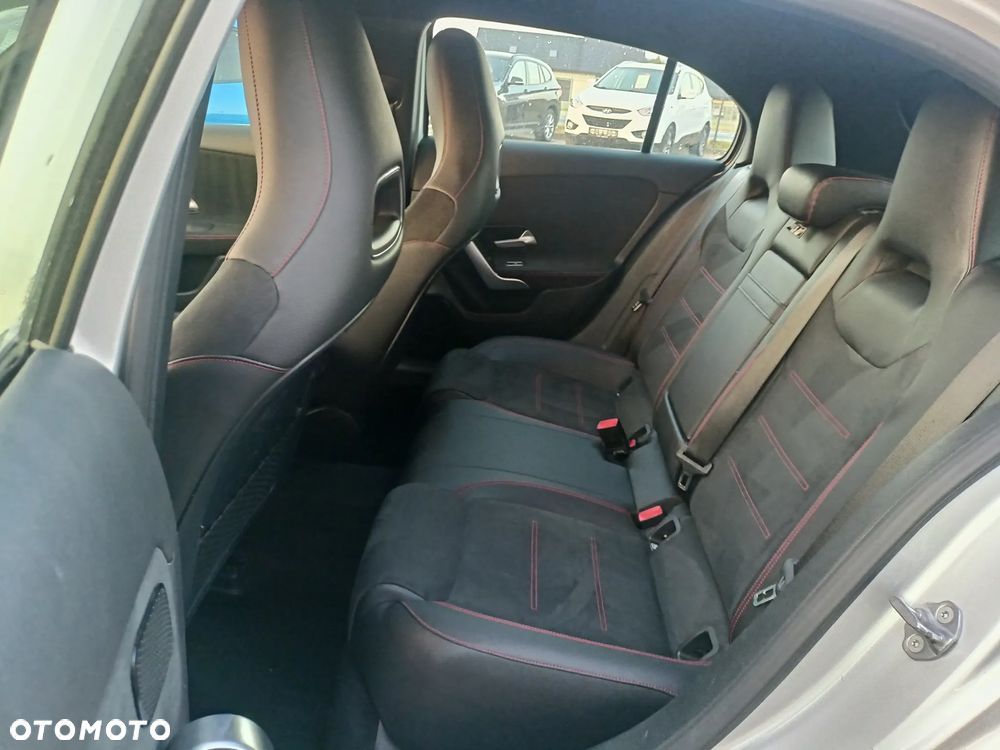 Mercedes-Benz Klasa A 200 AMG Line 7G-DCT - 12