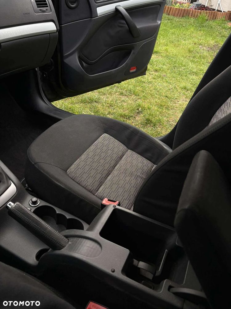 Skoda Octavia 1.6 TDI Ambiente - 14