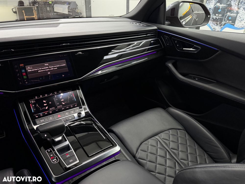 AUDI Q8 2018 — imagine 15