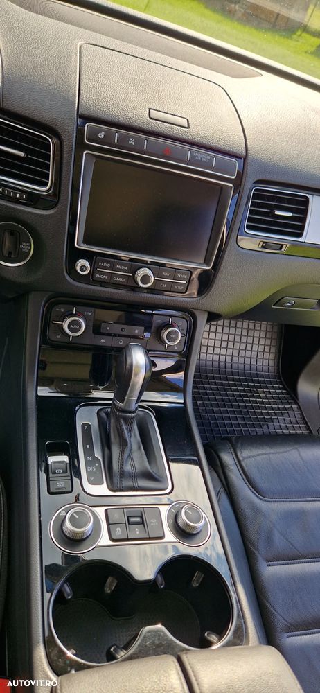 Volkswagen Touareg 3.0 V6 TDI SCR Blue Motion DPF Automatik - 22