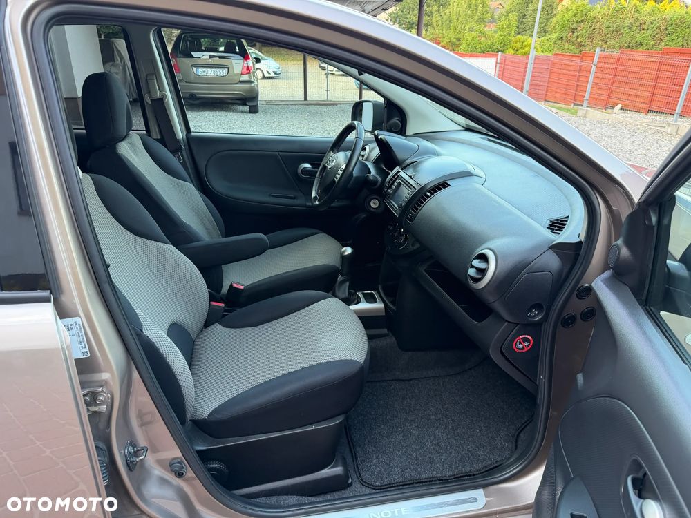 Nissan Note 1.6 Tekna - 23