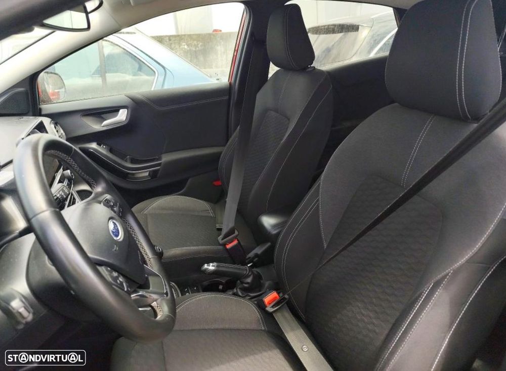 Ford Puma 1.0 EcoBoost MHEV Titanium - 4